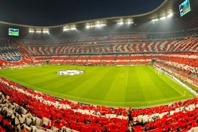 九游网页版官网 -瑞士队不断突破！Ning连续十场比赛得分超越，逆境中逆转乾坤的精彩战役揭秘