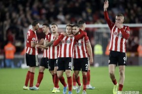 9九游全站入口 - 今晚体能课后；瓦伦西亚临场应变备战英超；震撼外界；团队化学反应显著