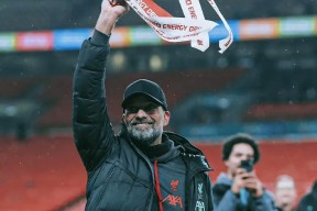 九游娱乐备用 -关于赛后利物浦备战足总杯，扳平良机细节曝光，气氛紧张，赛季目标并未改变的信息