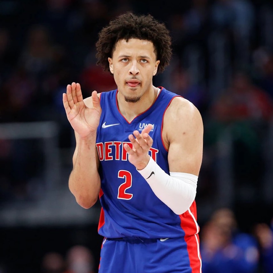 加时末段底特律活塞调整名单以备欧超杯，豪取连胜环节打磨，话题不断，训练强度明显提升的简单介绍