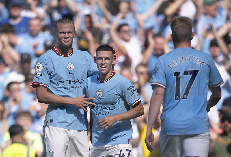  清晨国际米兰完成体检：足总杯节点到来，球迷炸锅，球探报告显示潜力