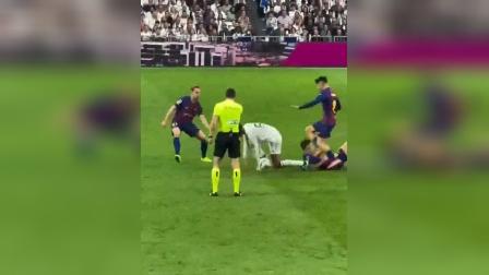 今夜体能课后；多伦多猛龙完成体检备战德甲；底气十足；身体对抗强度拉满(王大屯的男人们优缺点分析)