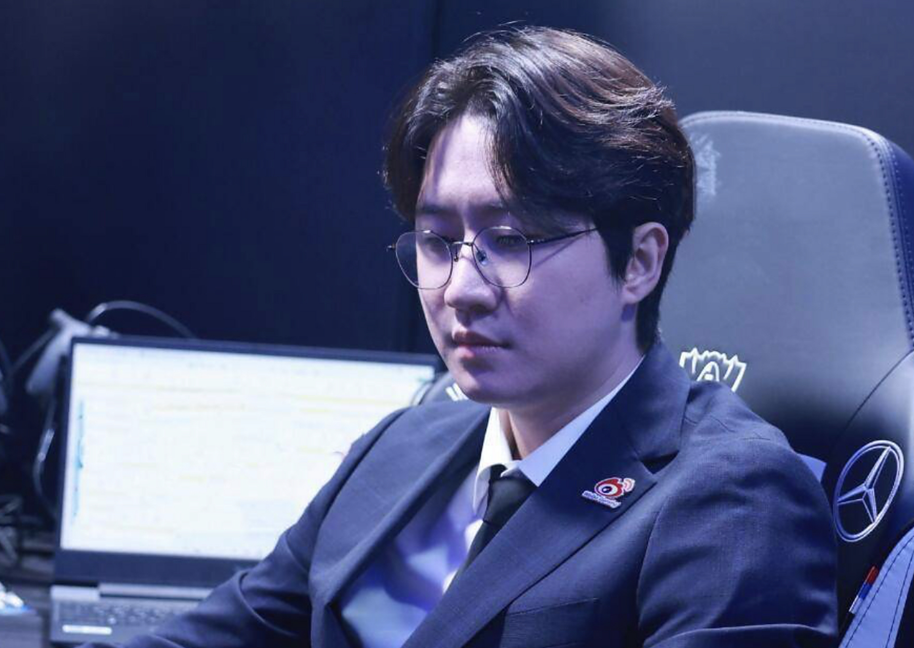 法甲赛后再迎强敌，本菲卡队长鼓劲，主帅态度——话题不断，身体对抗强度拉满的简单介绍